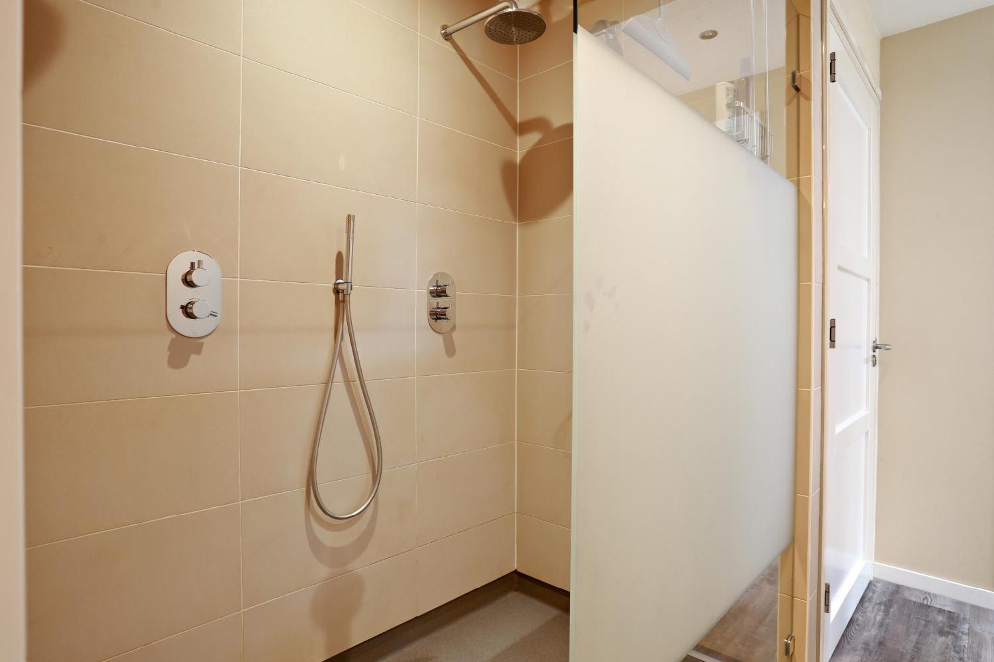 B&B - Sauna D'Olle Pastorie Vierhuizen Екстериор снимка